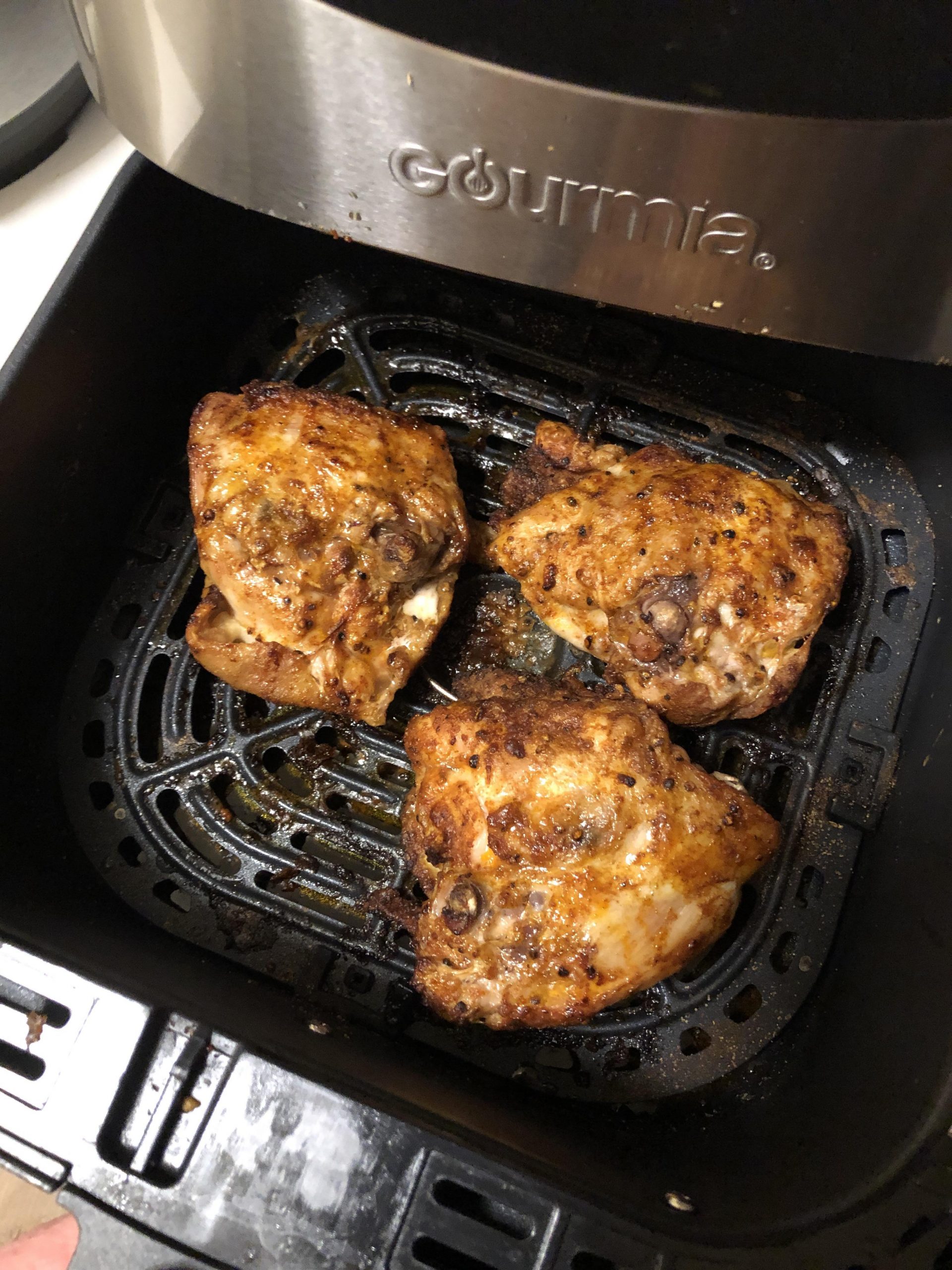 You are currently viewing Why an Air Fryer is a Must-Have Appliance