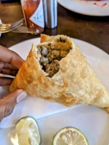 Read more about the article The KSh 280 Java House Samosa is Overrated