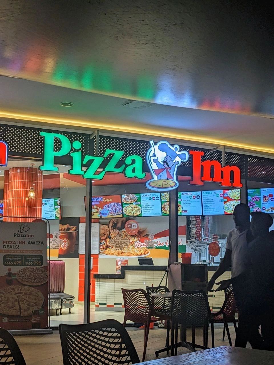 You are currently viewing Pizza Inn Menu, 19 Pizza Types, and Prices (2024)